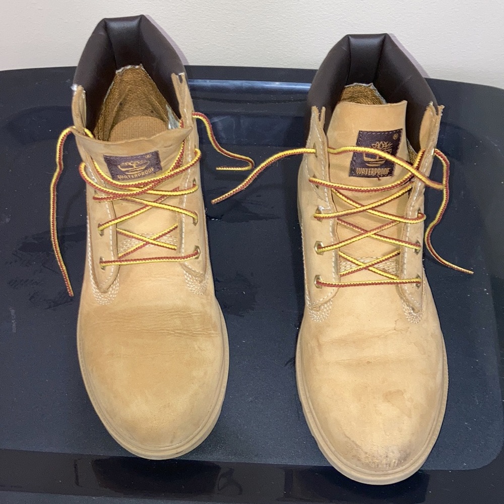 Men Boots (FOR SERIOUS BUYERS ONLY!)